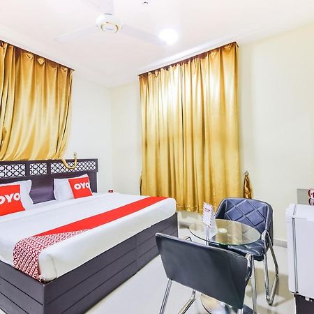 โอโย 107 ราส อัลฮัดด์ เวฟส์ โฮเต็ล Hotel Ras al Hadd ภายนอก รูปภาพ