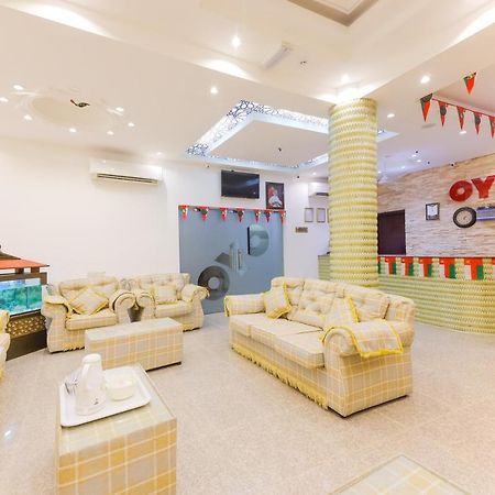 โอโย 107 ราส อัลฮัดด์ เวฟส์ โฮเต็ล Hotel Ras al Hadd ภายนอก รูปภาพ