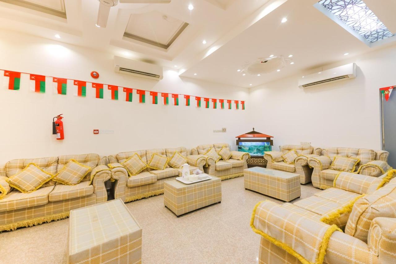โอโย 107 ราส อัลฮัดด์ เวฟส์ โฮเต็ล Hotel Ras al Hadd ภายนอก รูปภาพ